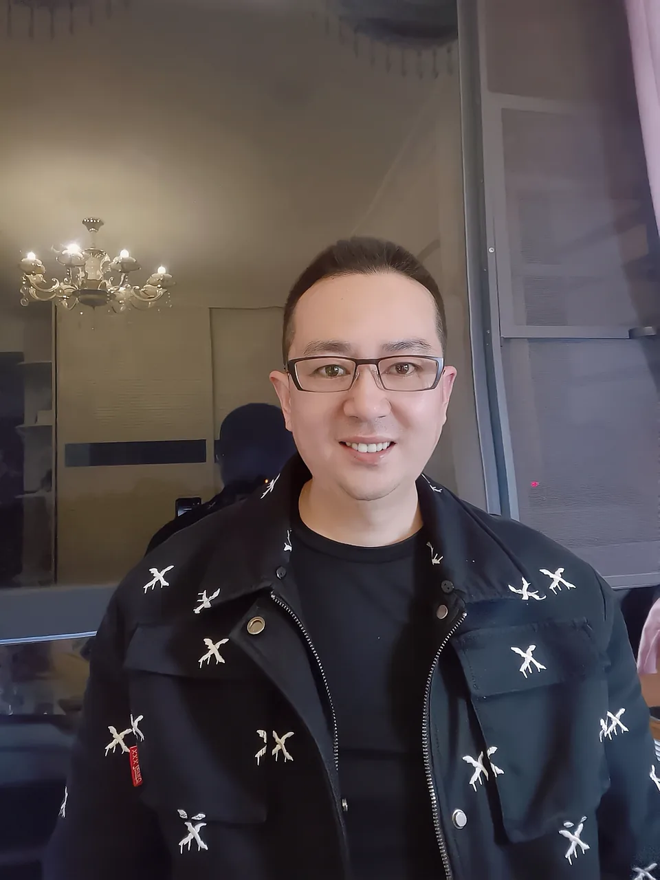 占磊的本人生活照片